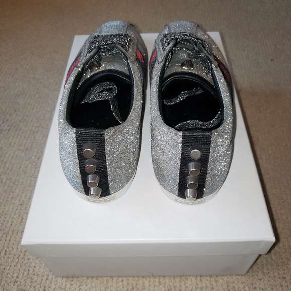 ❌️SOLD❌️Gucci sneakers - Picture 5 of 7